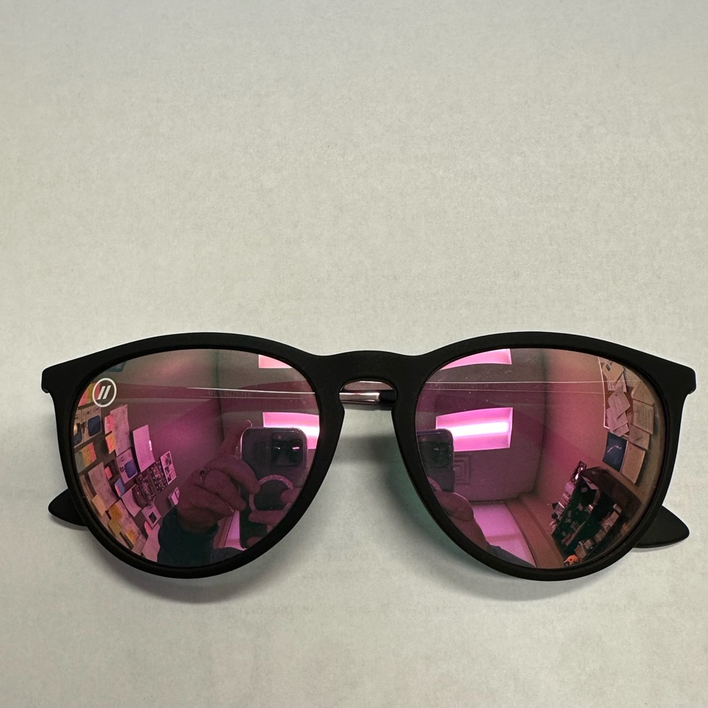Like new Blenders sunglasses